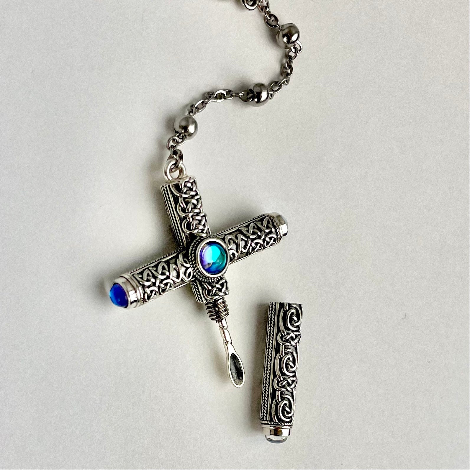 where to buy cruel intentions necklace｜TikTok Search