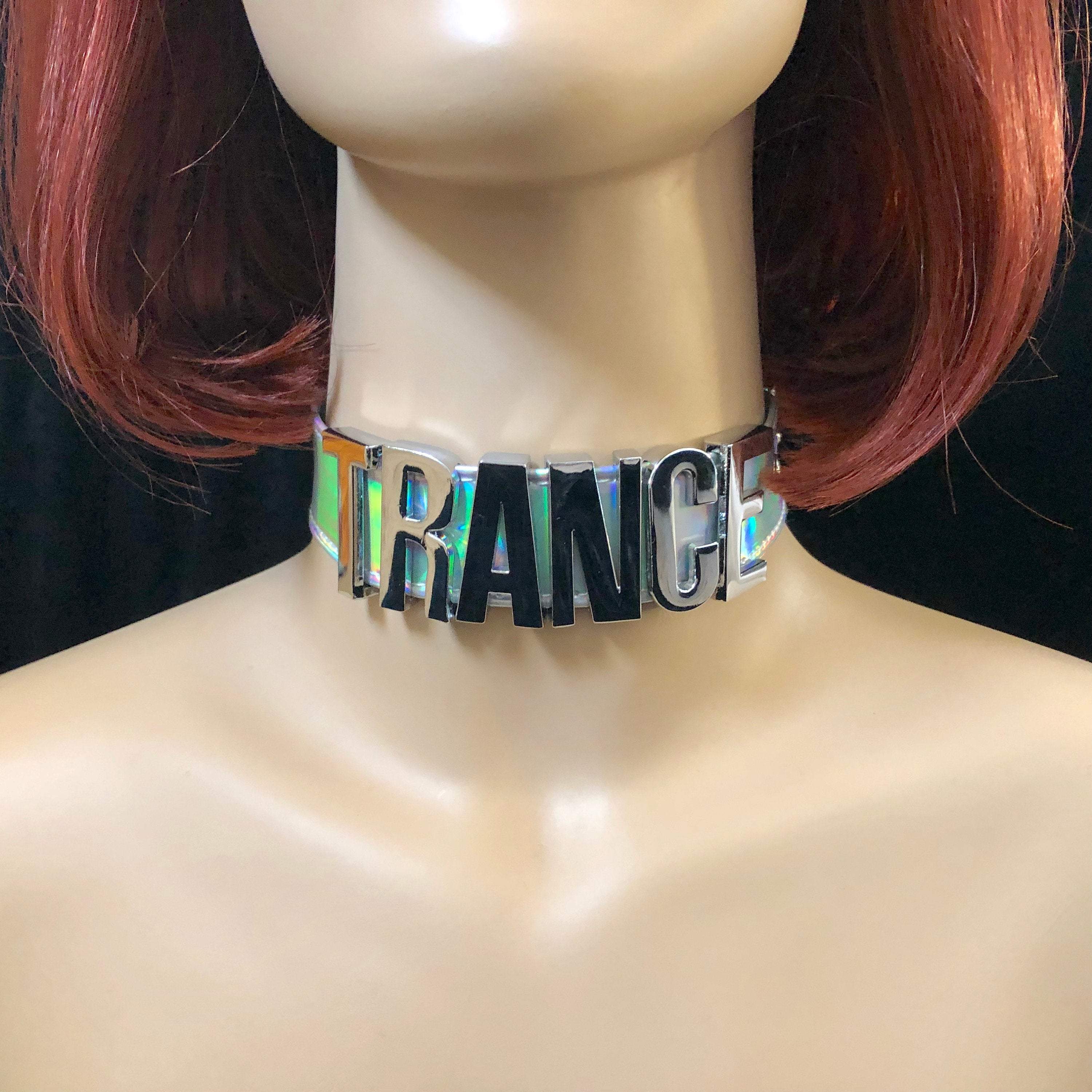 Custom word store choker