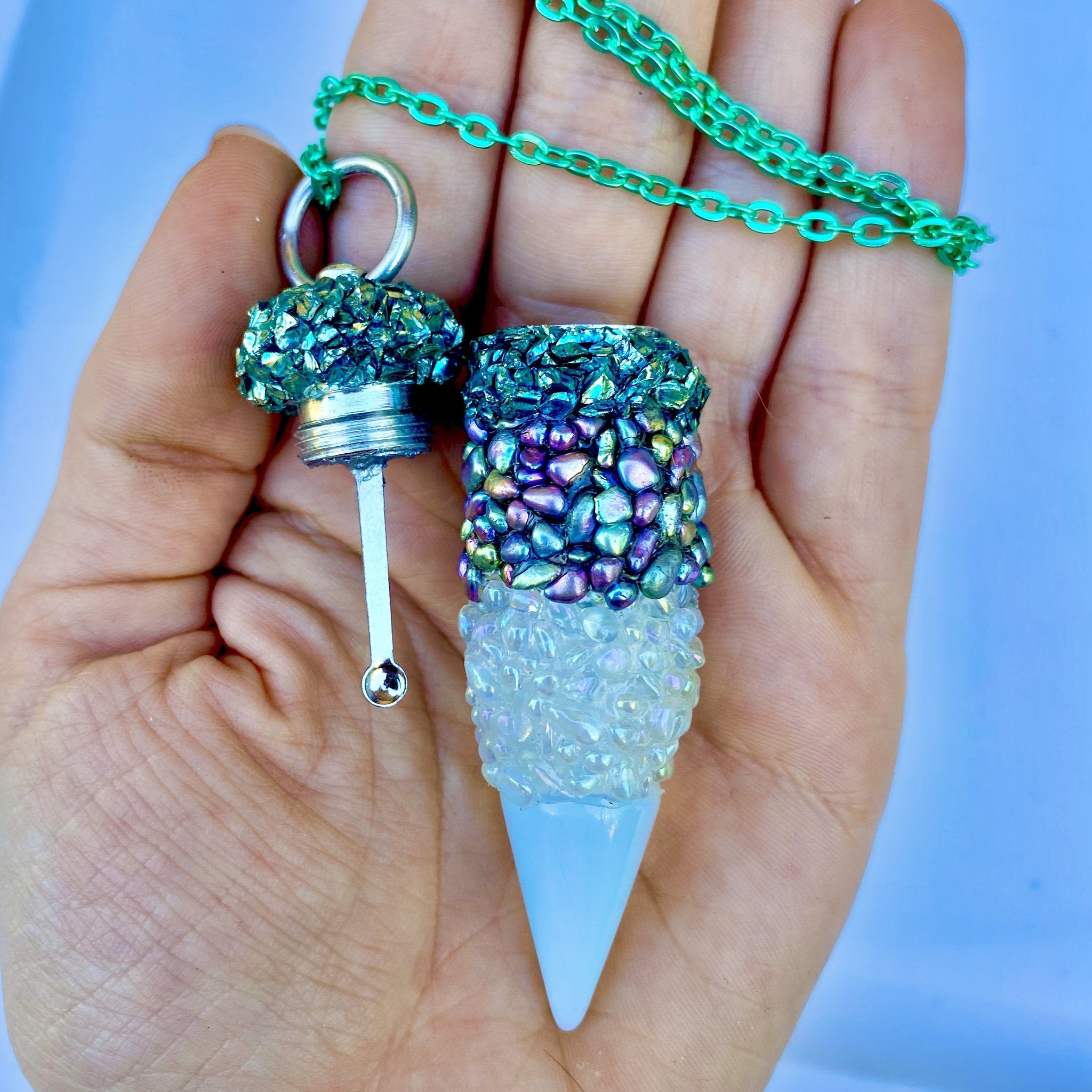 Stash Necklace With Spoon 
